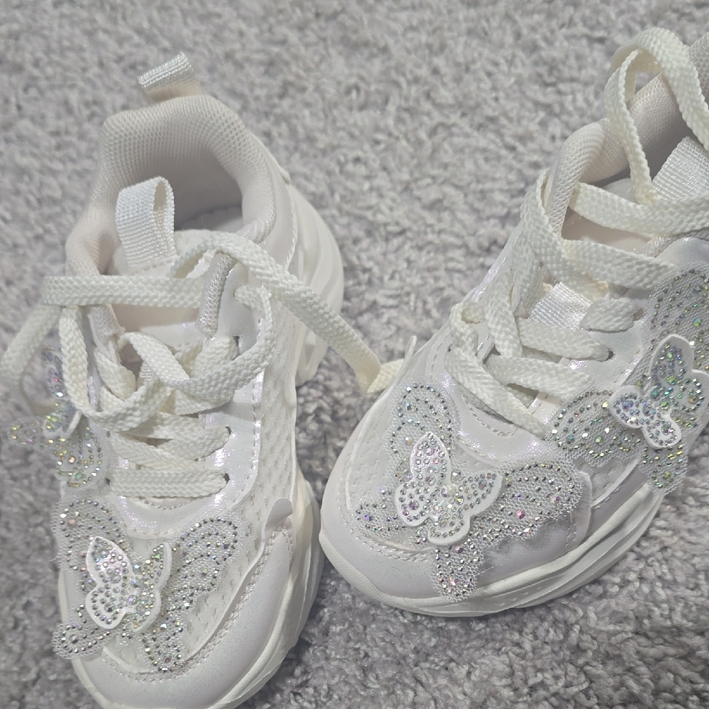 Girls Size 9t Butterfly Sparkle Sneakers New So Cute And Comfty